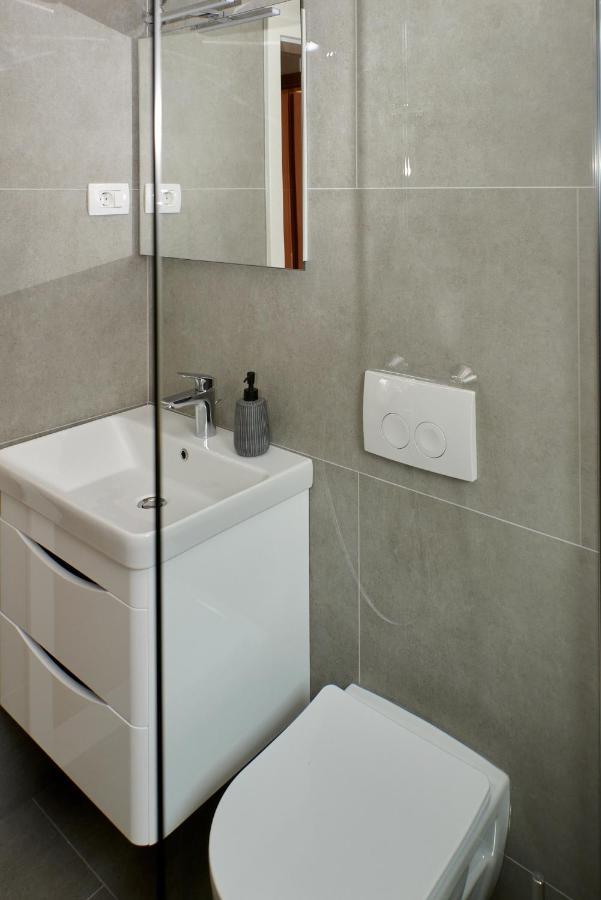 Cittanova Boutique Apartment Con Piscina Novigrad Istria Eksteriør billede