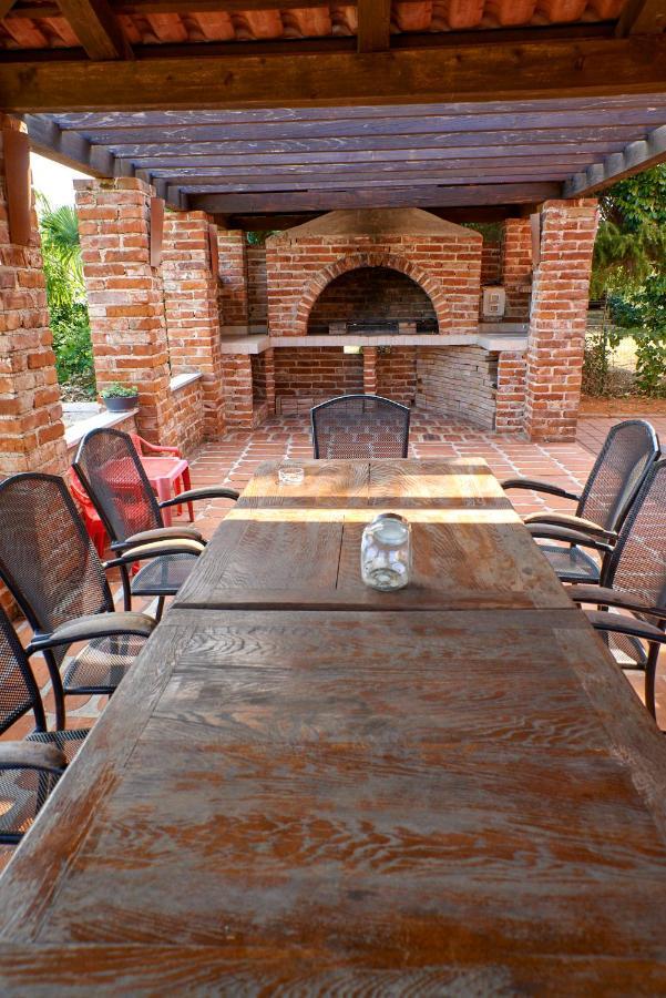 Cittanova Boutique Apartment Con Piscina Novigrad Istria Eksteriør billede